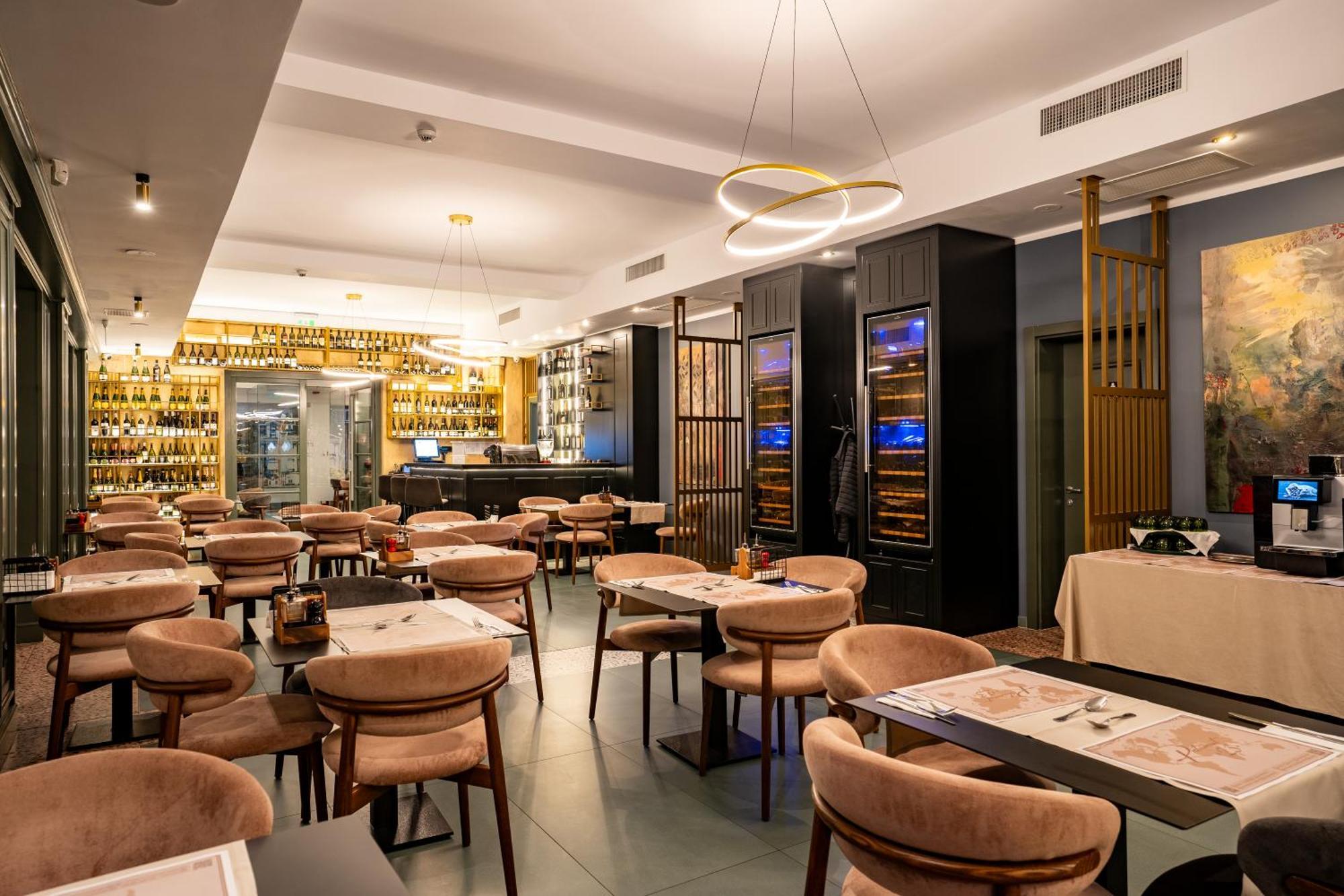 Atlas Hotel Timişoara Extérieur photo