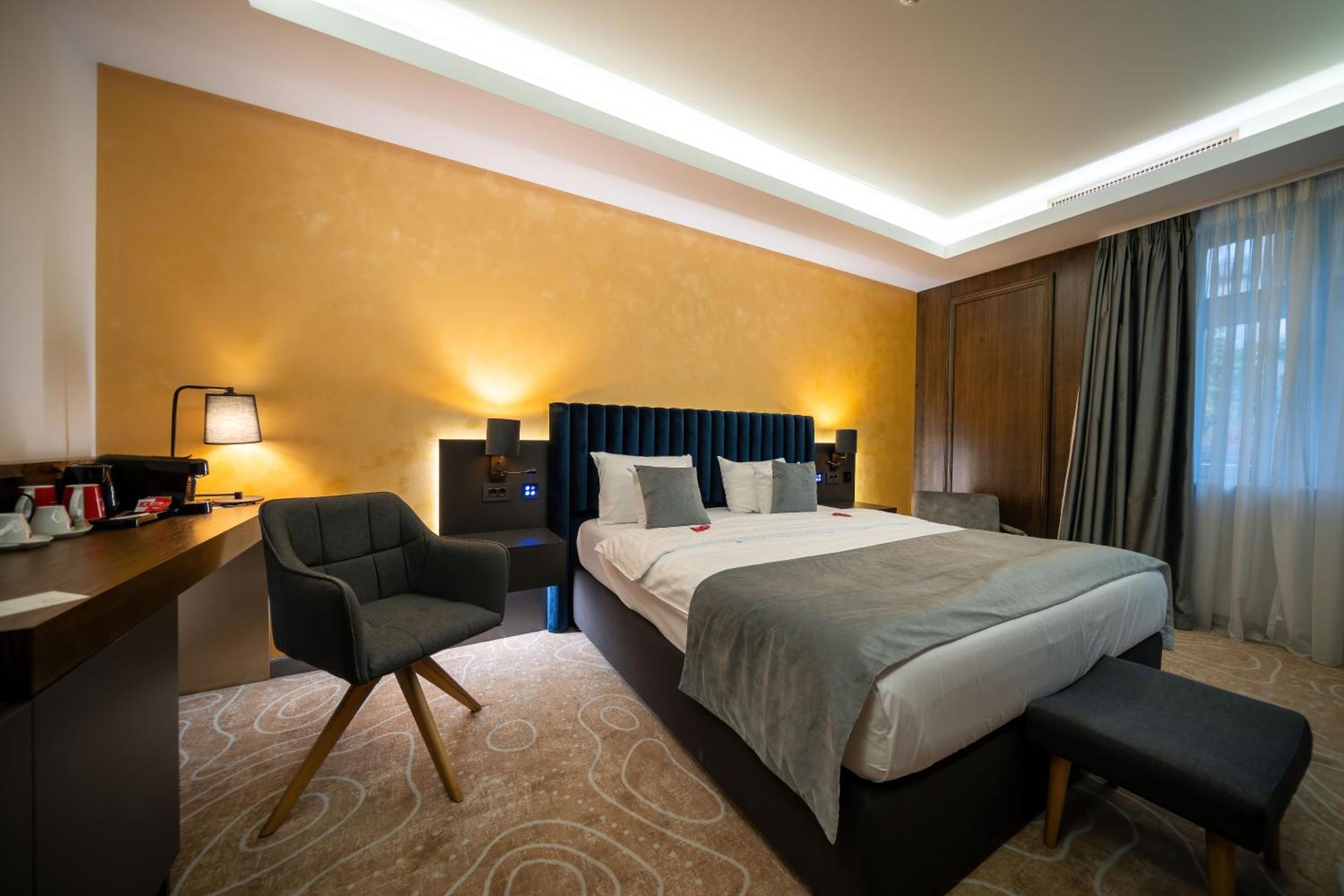 Atlas Hotel Timişoara Extérieur photo
