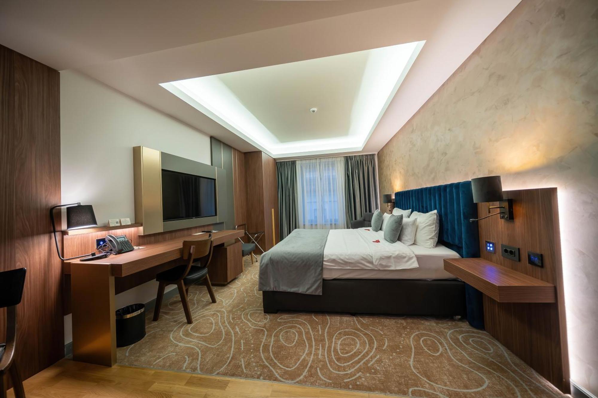 Atlas Hotel Timişoara Extérieur photo