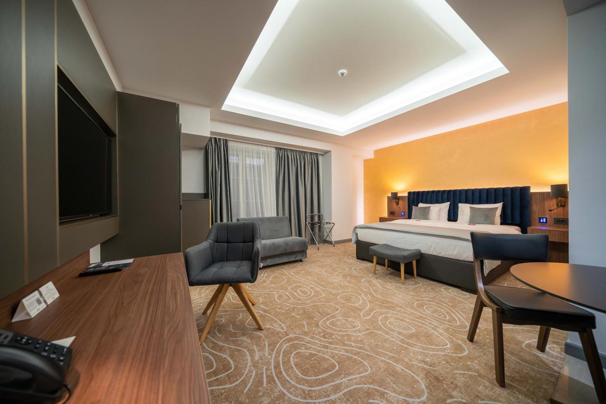 Atlas Hotel Timişoara Extérieur photo